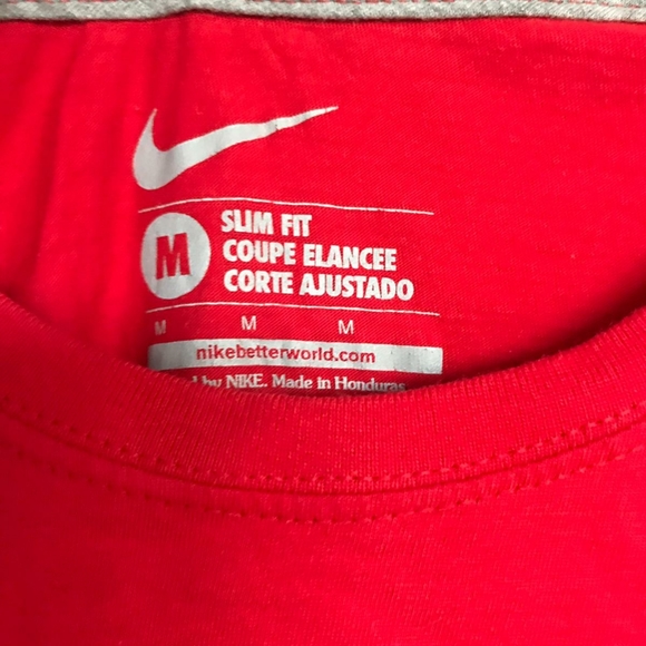 UGA tshirt - Picture 3 of 3